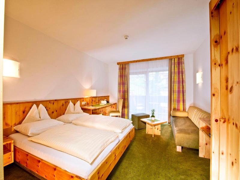 Hotel Mathiesn image