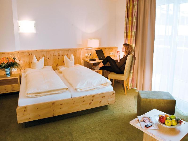Hotel Mathiesn image