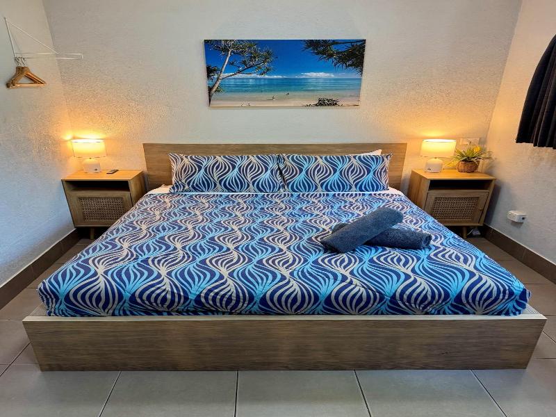Noosa Flashpackers image