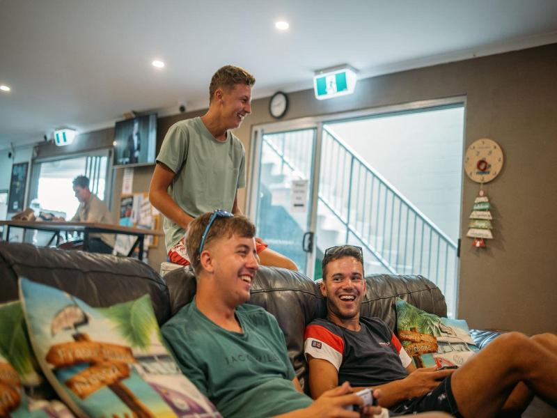 Noosa Flashpackers image
