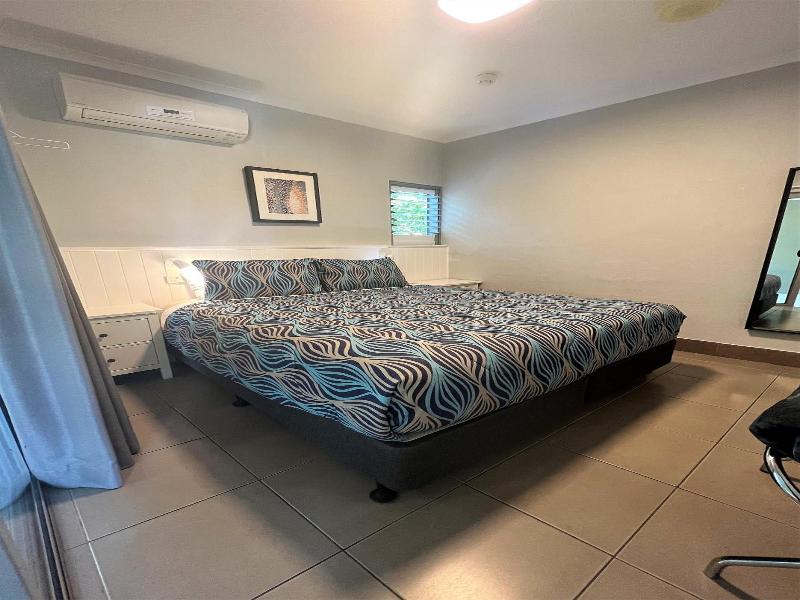 Noosa Flashpackers image