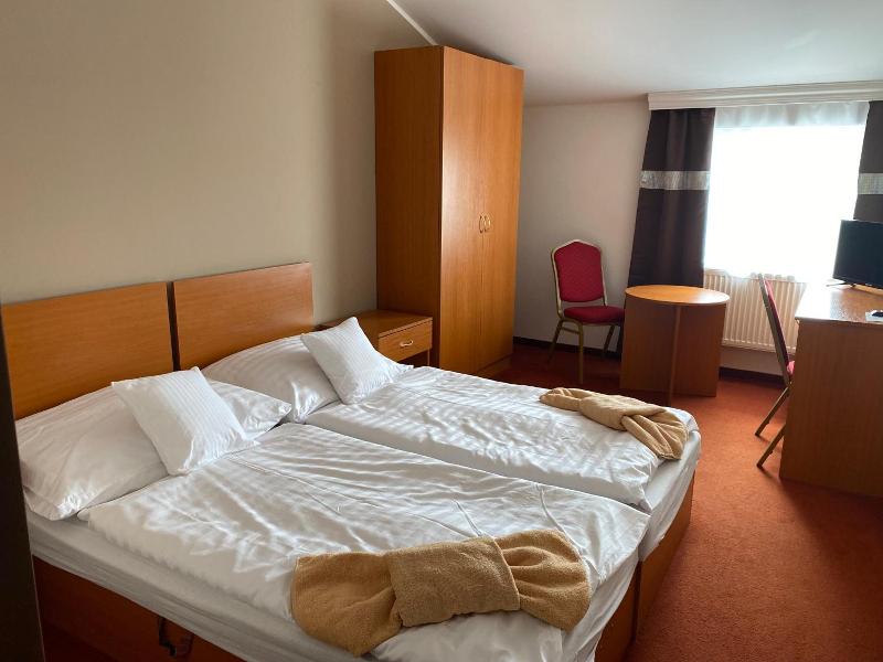 Hotel Aernvo Orel Oatec image