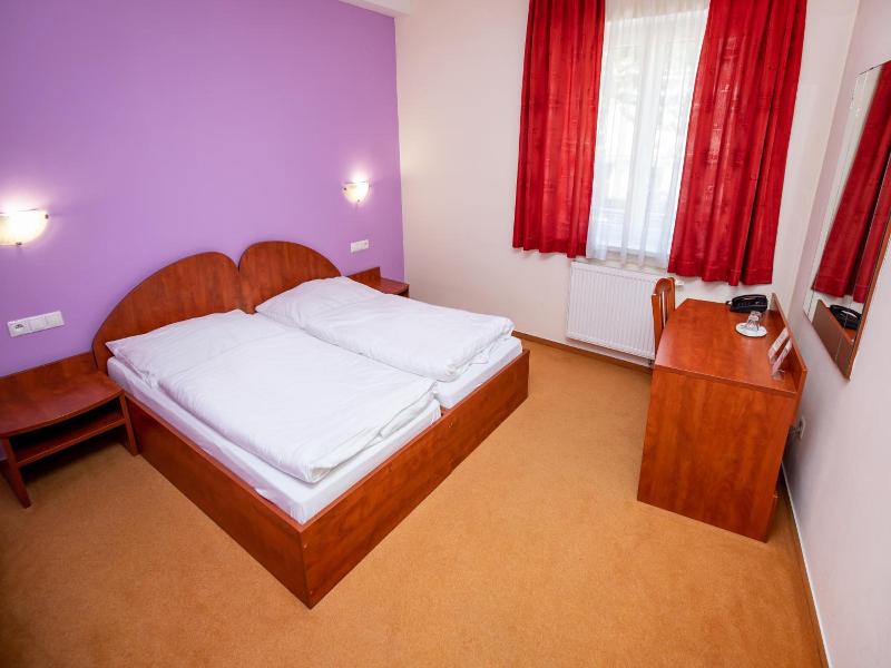 Hotel Boss image