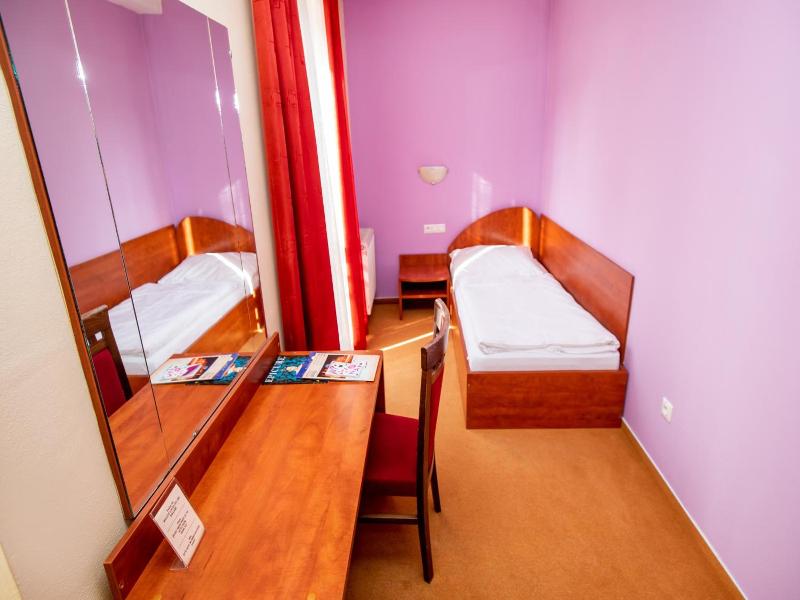 Hotel Boss image