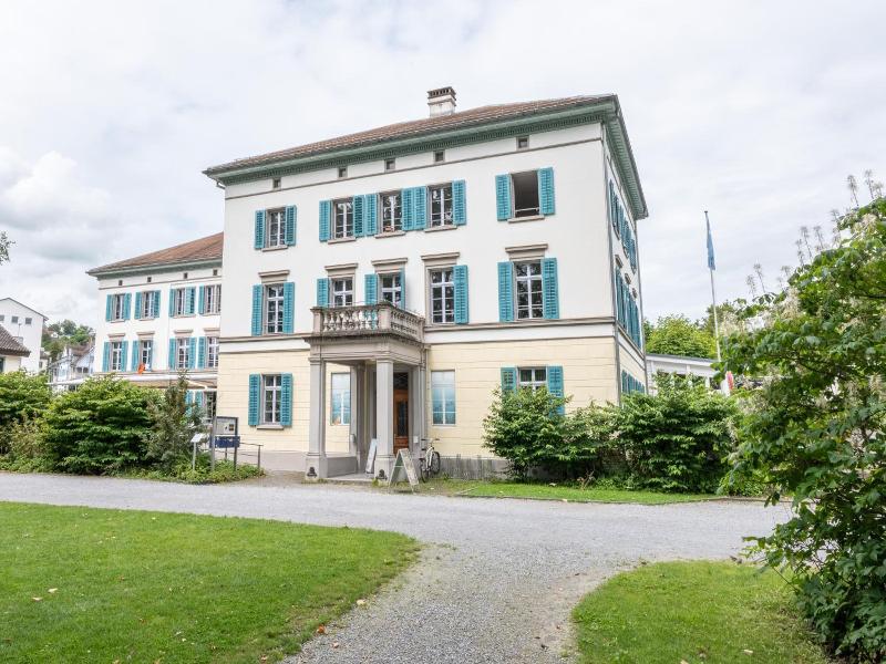 Richterswil Youth Hostel image