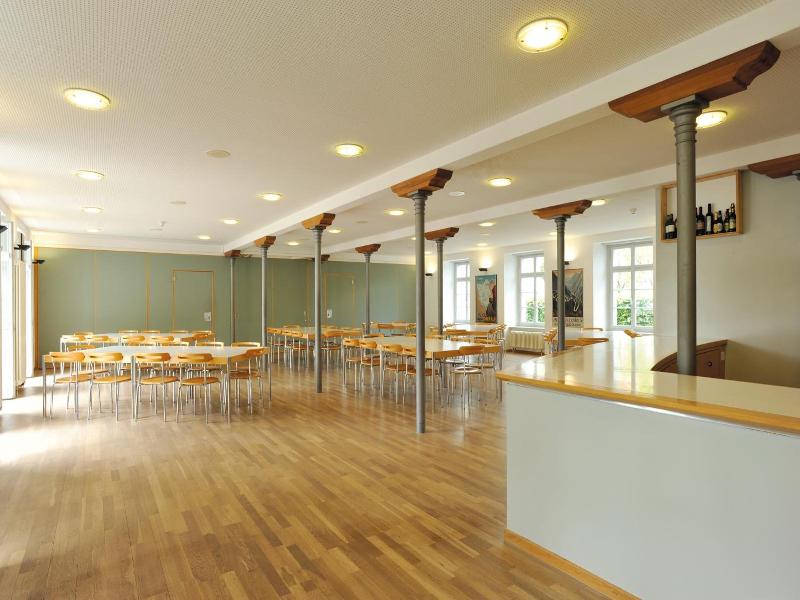 Richterswil Youth Hostel image