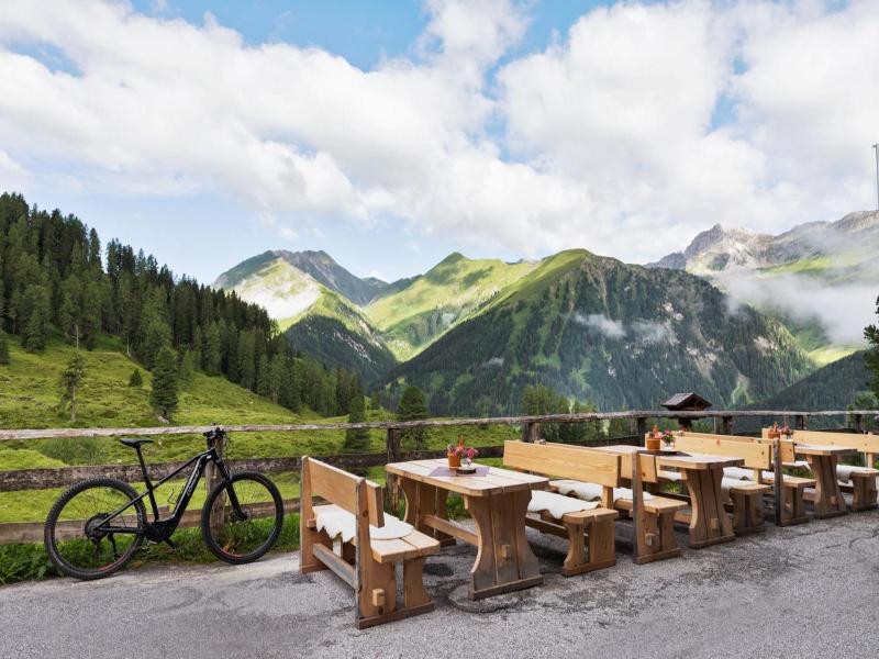 Berggasthaus Hv Llensteinhv Tte image