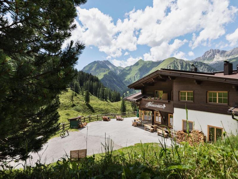 Berggasthaus Hv Llensteinhv Tte image