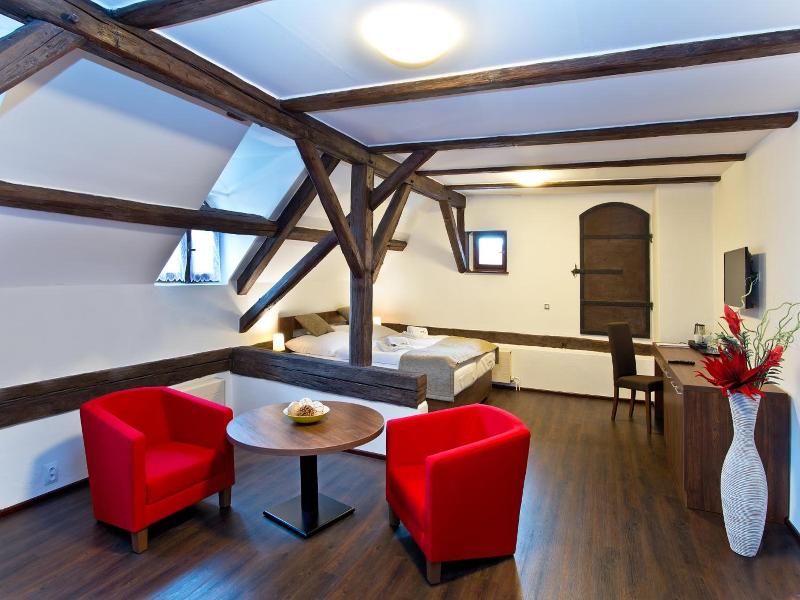 Hotel U Hada Oatec image