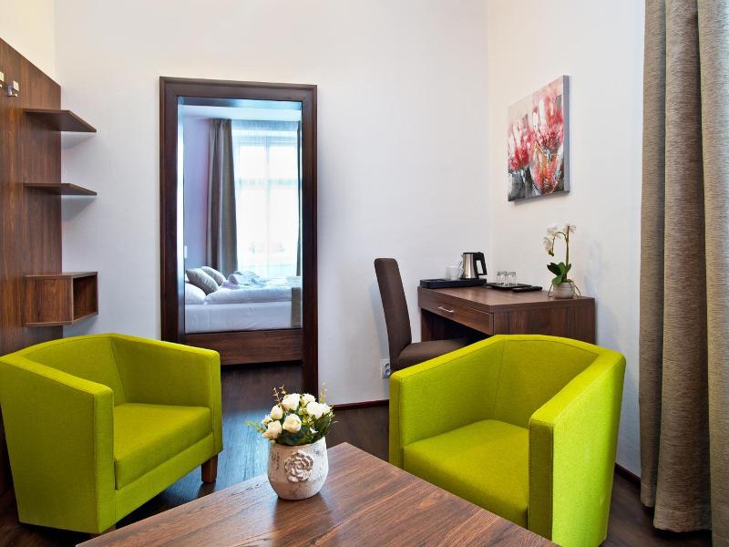 Hotel U Hada Oatec image