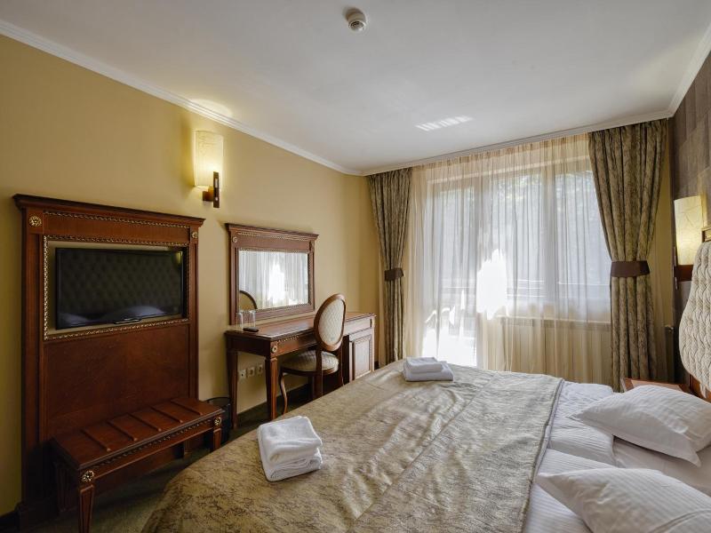 Hotel Edelweiss image