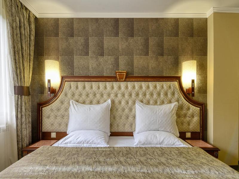 Hotel Edelweiss image