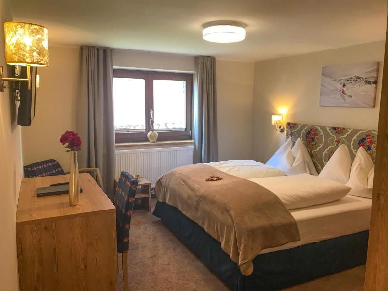 Andi S Skihotel image