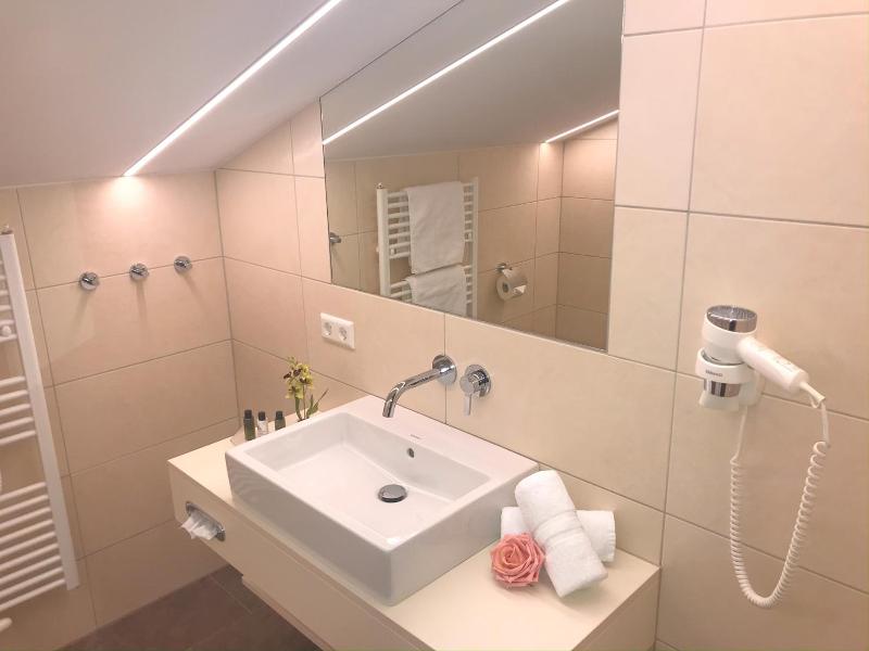 Andi S Skihotel image