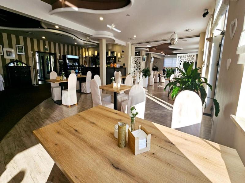 Hotel Ossowski image