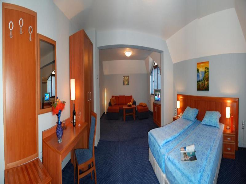 Hotel Kibella image