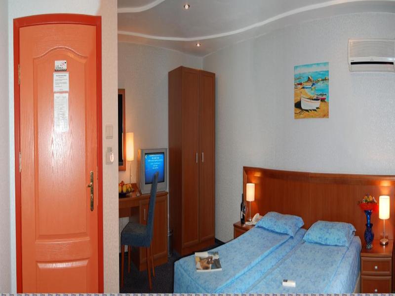 Hotel Kibella image