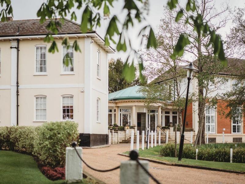 Greenwoods Hotel Spa image