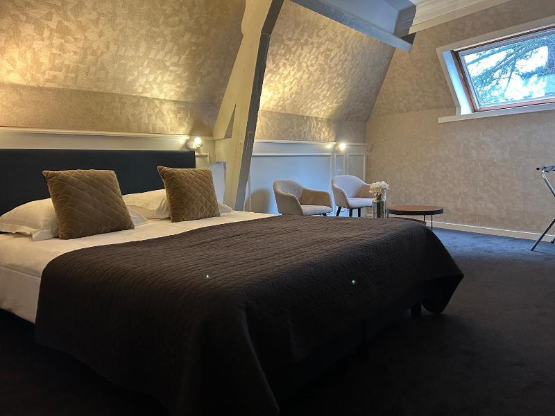 Hotel Vredehof image