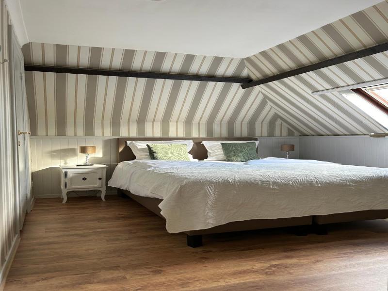 Hotel Vredehof image