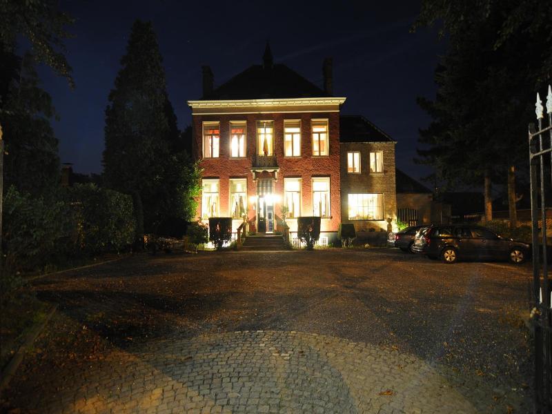 Hotel Vredehof image