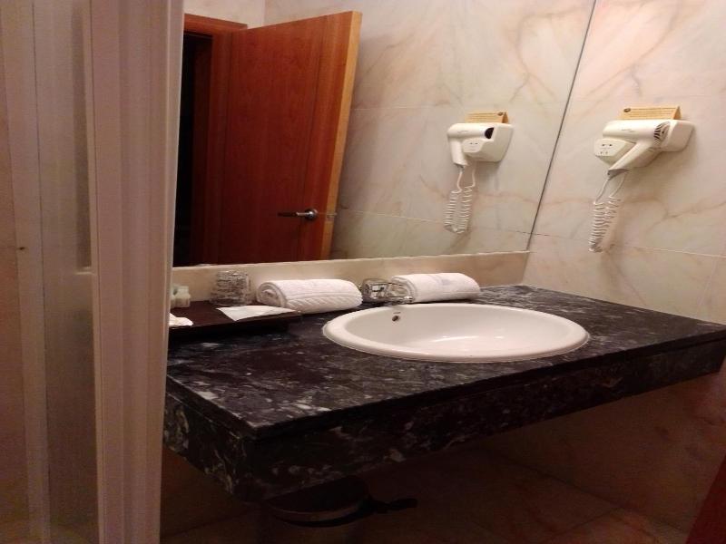 Hotel Acez image