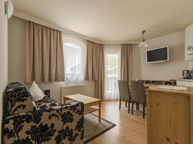 Hotel Garni Chasa Nova image