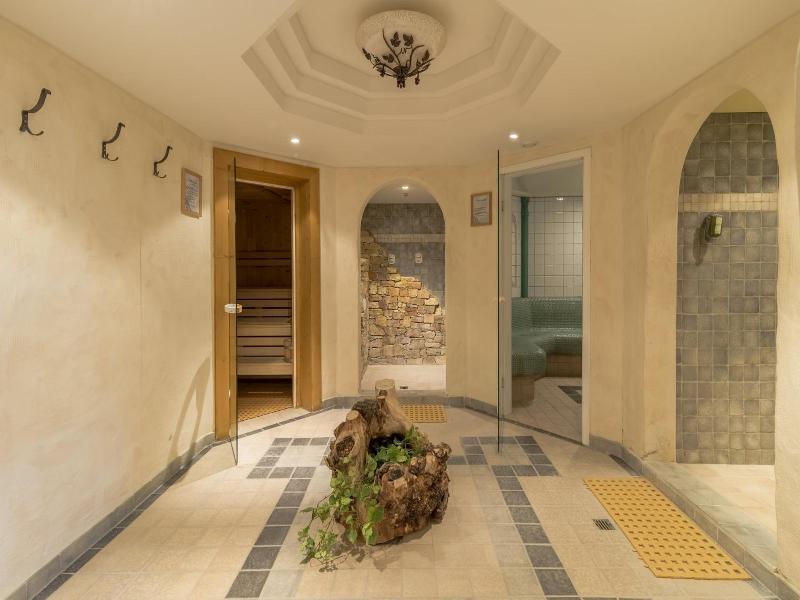 Hotel Garni Chasa Nova image