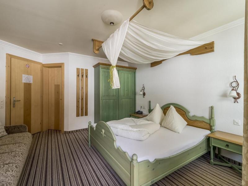 Hotel Garni Chasa Nova image