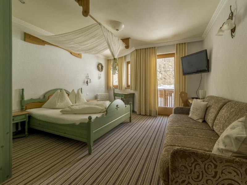 Hotel Garni Chasa Nova image
