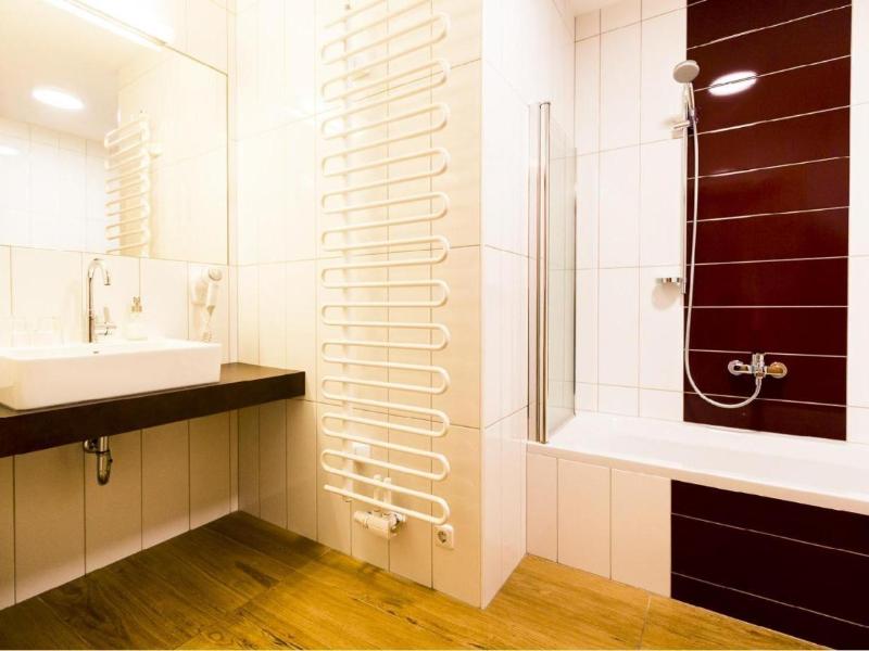 Hotel Fv Rst image