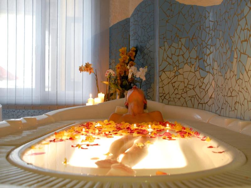 Hotel Fv Rst image