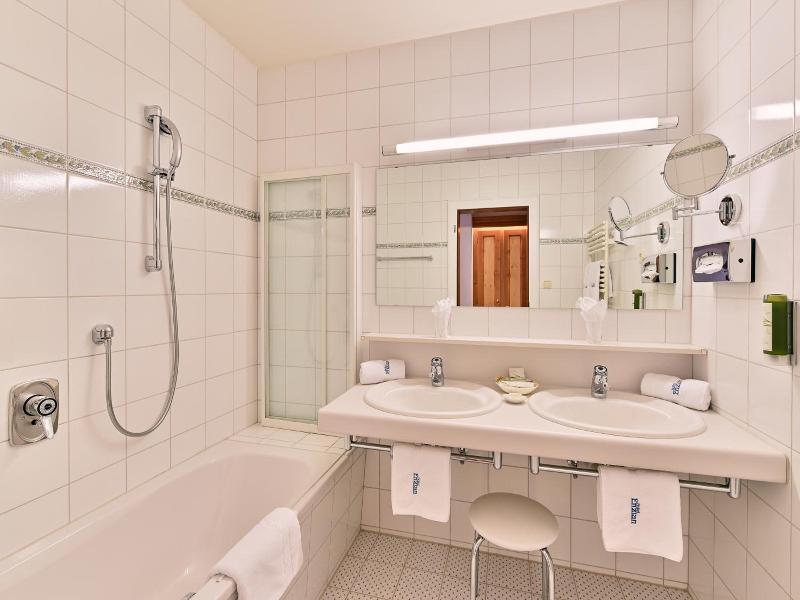 Hotel Enzian image