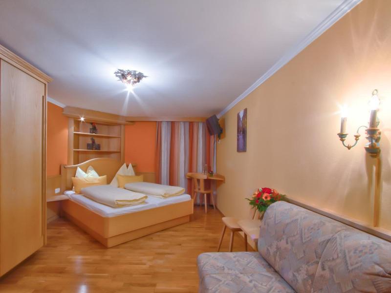 Hotel Gasthof Brv Ggler image