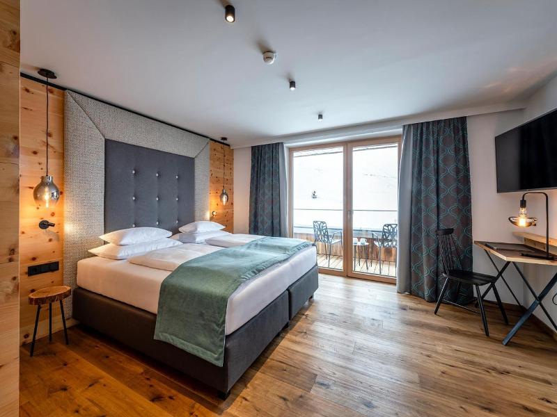 Hotel Das Zwv Lferhaus image