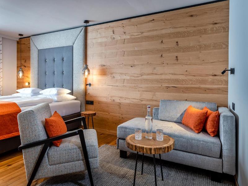 Hotel Das Zwv Lferhaus image