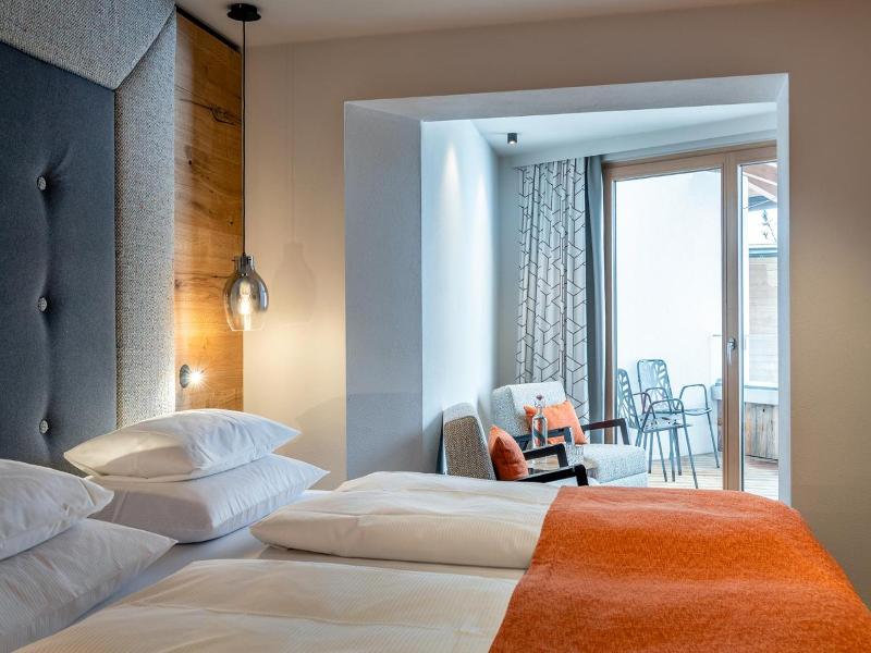 Hotel Das Zwv Lferhaus image