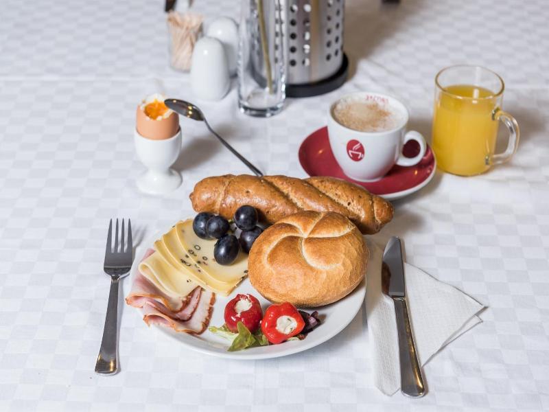 Hotel Breitenlee image