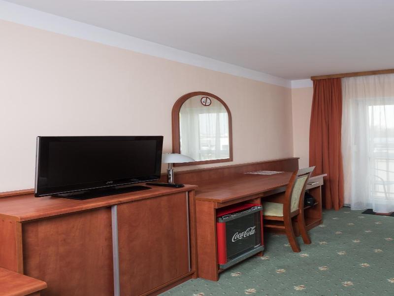 Hotel Breitenlee image