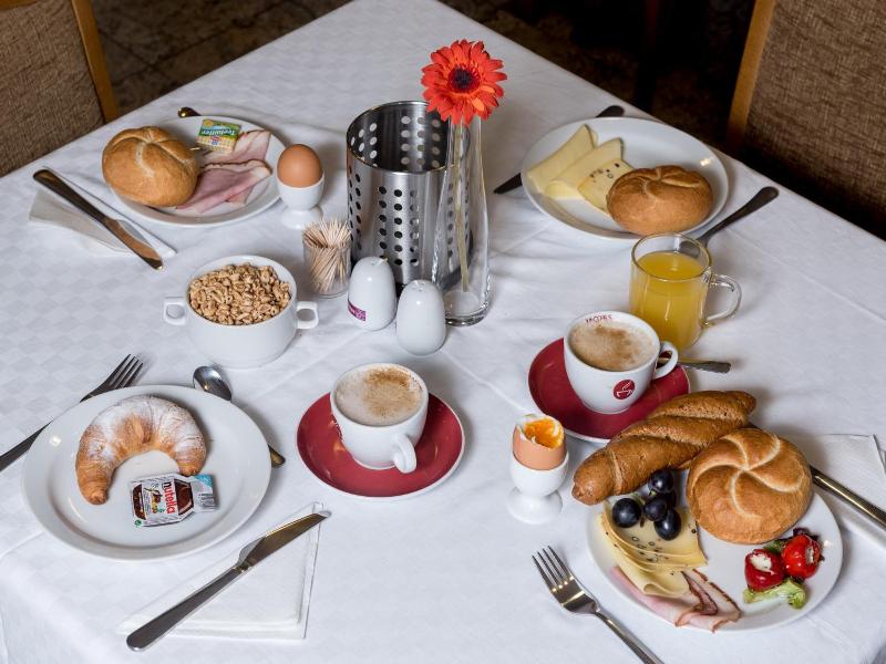 Hotel Breitenlee image