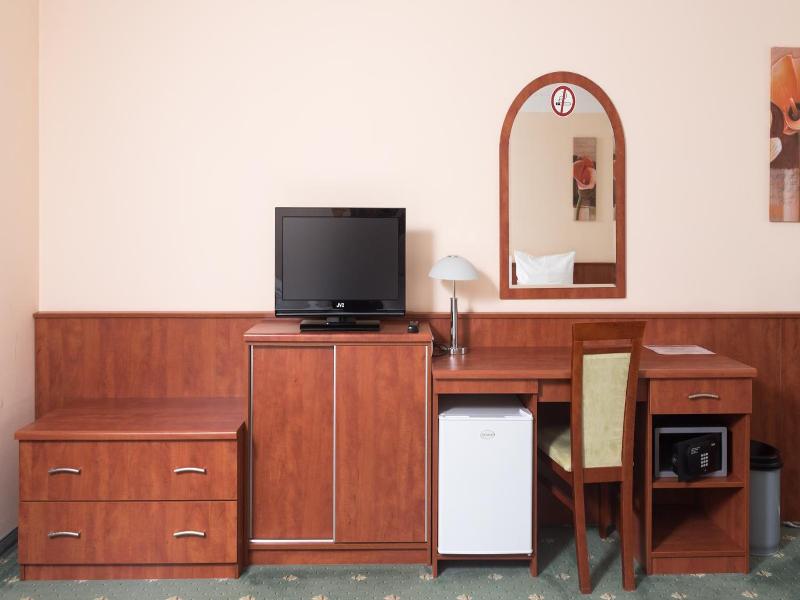 Hotel Breitenlee image