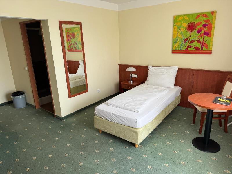 Hotel Breitenlee image