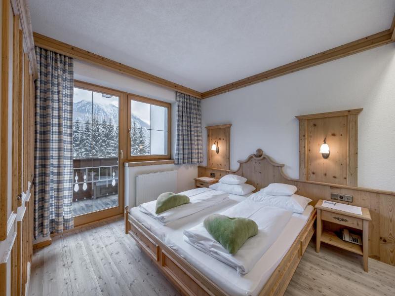 Hotel Fischer Am See image