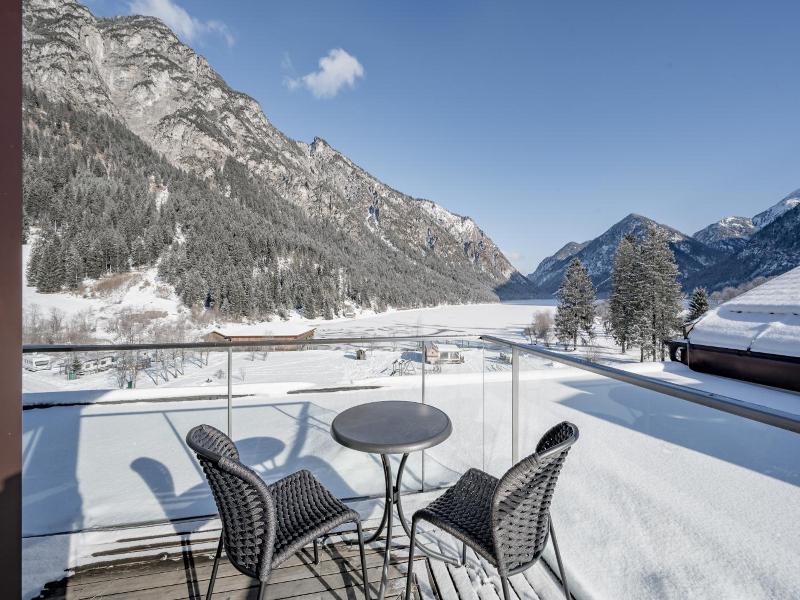 Hotel Fischer Am See image