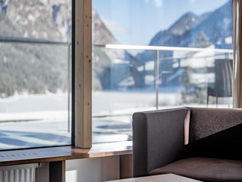 Hotel Fischer Am See image