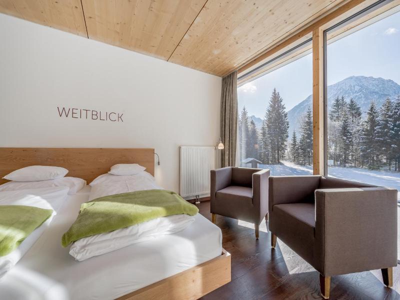 Hotel Fischer Am See image
