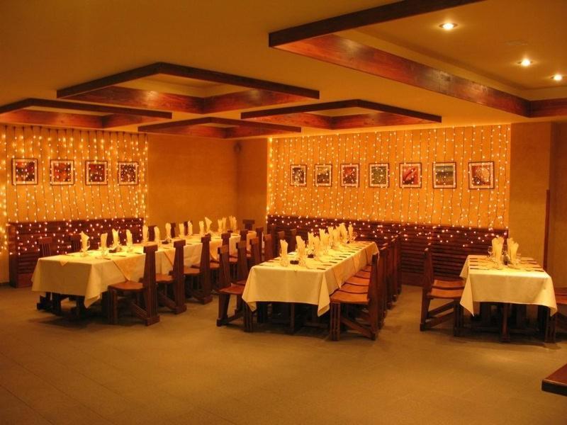 Hotel Oasis image