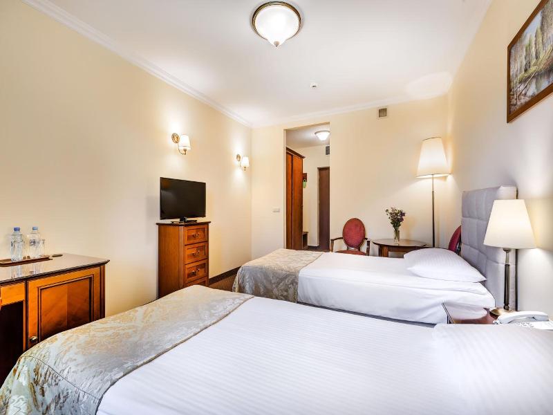 Hotel Pan Tadeusz image