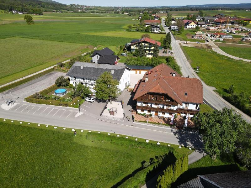 Landgasthof Spitzerwirt image