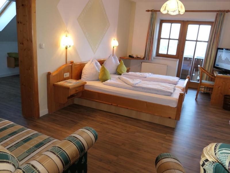 Landgasthof Spitzerwirt image